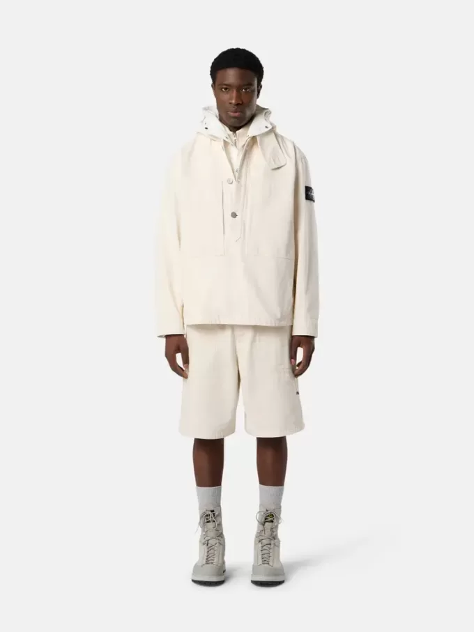 Anorak avec doublure de capuche amovible et jugulaire Anorak avec doublure de capuche amovible et jugulaire