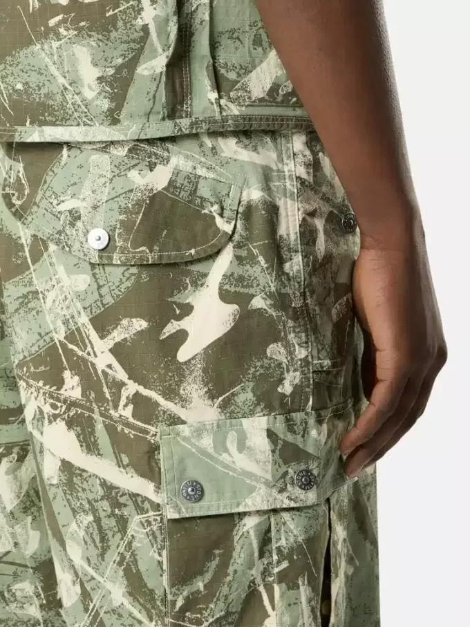 Bermuda cargo confortable avec imprimé camouflage Bermuda cargo confortable avec imprimé camouflage