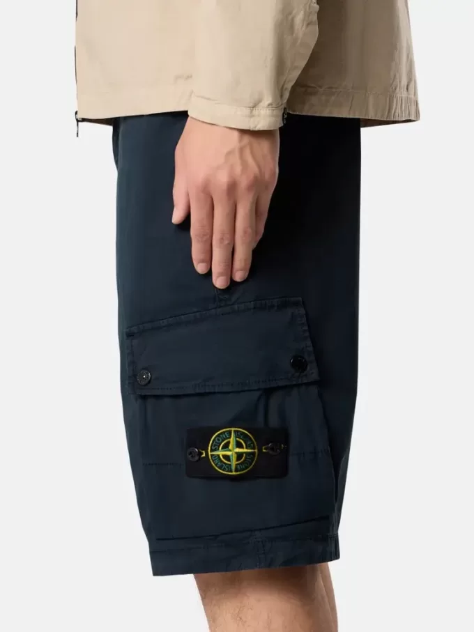 Bermuda slim avec poches zippées Bermuda slim avec poches zippées