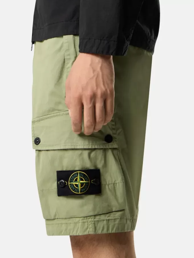 Bermuda slim avec poches zippées Bermuda slim avec poches zippées