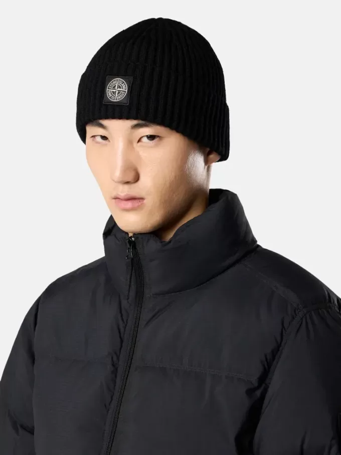 Bonnet avec patch logo Compass Bonnet avec patch logo Compass