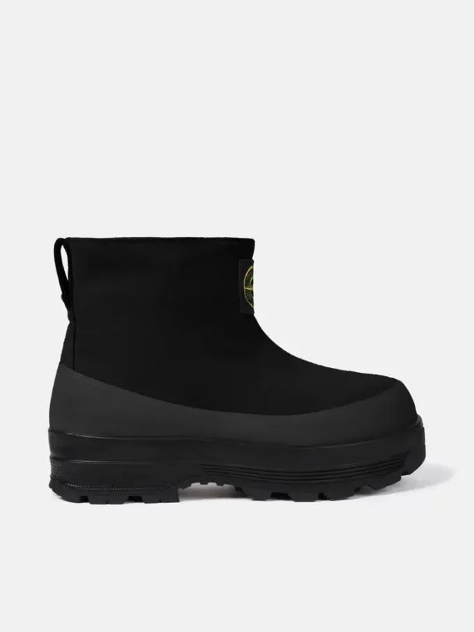 Bottines avec semelle Vibram® pour l’absorption des chocs. Bottines avec semelle Vibram® pour l’absorption des chocs.