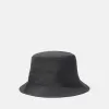 Chapeau bob avec doublure en maille et broderie Compass Chapeau bob avec doublure en maille et broderie Compass