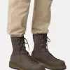 Chaussures de randonnée à double laçage et semelle crantée