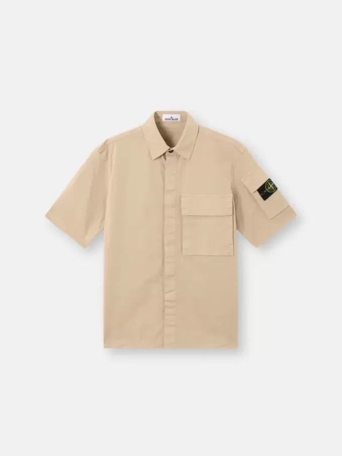 Chemise à manches courtes confortable avec poches poitrine et manches Chemise à manches courtes confortable avec poches poitrine et manches