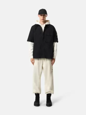 Chemise à manches courtes confortable avec poches poitrine et manches Chemise à manches courtes confortable avec poches poitrine et manches