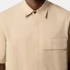 Chemise à manches courtes confortable avec poches poitrine et manches Chemise à manches courtes confortable avec poches poitrine et manches