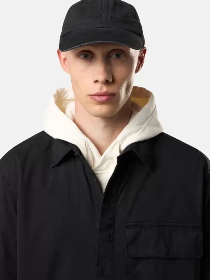 Chemise à manches courtes confortable avec poches poitrine et manches Chemise à manches courtes confortable avec poches poitrine et manches