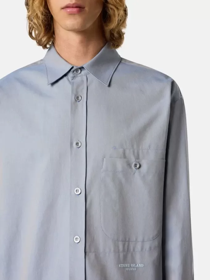 Chemise à manches longues confortable avec poche poitrine boutonnée Chemise à manches longues confortable avec poche poitrine boutonnée