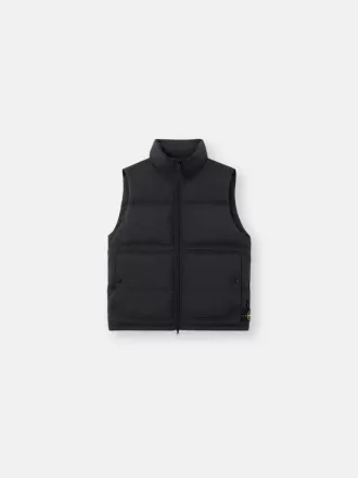 Gilet avec finition déperlante et poches à boutons-pression Gilet avec finition déperlante et poches à boutons-pression