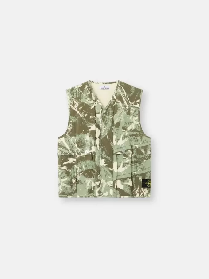 Gilet avec imprimé camouflage et doublure en coton ripstop. Gilet avec imprimé camouflage et doublure en coton ripstop.