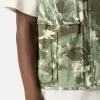 Gilet avec imprimé camouflage et doublure en coton ripstop. Gilet avec imprimé camouflage et doublure en coton ripstop.