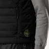 Gilet en duvet avec tunnels sans coutures et traitement anti-chute. Gilet en duvet avec tunnels sans coutures et traitement anti-chute.