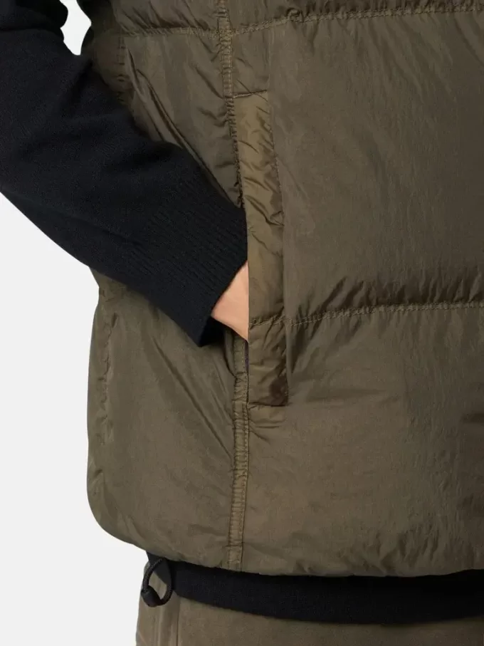 Gilet en duvet coupe-vent avec poches zippées Gilet en duvet coupe-vent avec poches zippées
