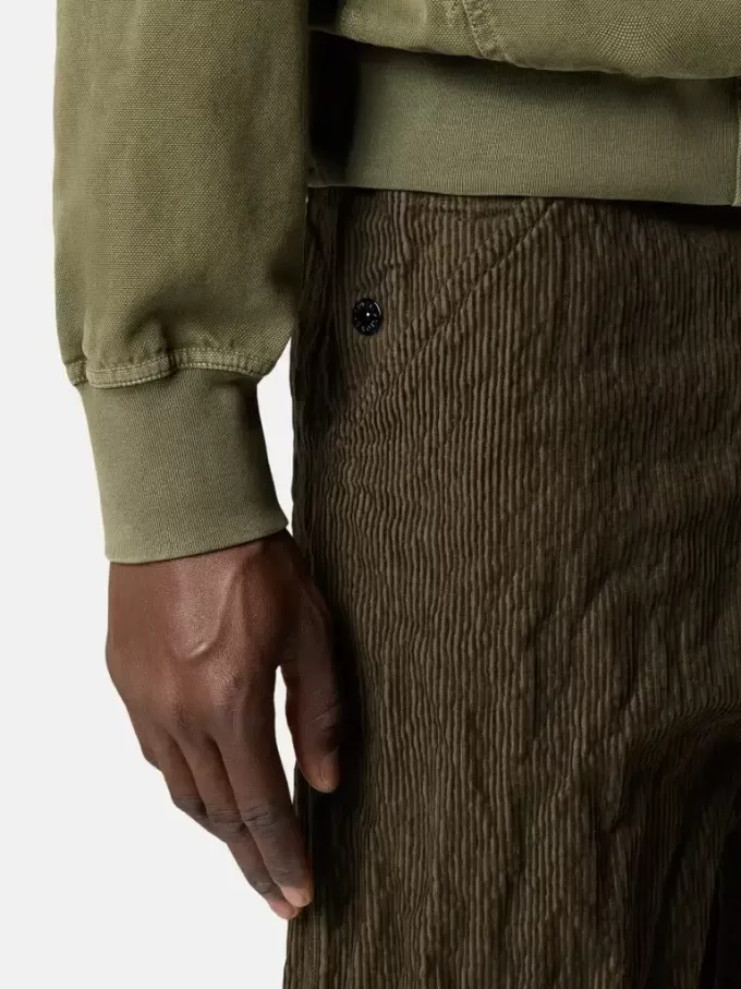 Pantalon ample à multiples poches Pantalon ample à multiples poches