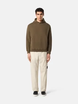Pantalon cargo ample avec cordons de serrage aux chevilles. Pantalon cargo ample avec cordons de serrage aux chevilles.