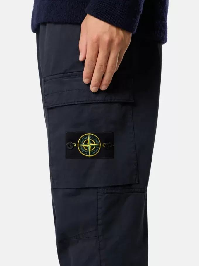 Pantalon cargo coupe regular-tapered avec taille élastiquée Pantalon cargo coupe regular-tapered avec taille élastiquée