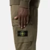 Pantalon cargo coupe regular-tapered avec taille élastiquée Pantalon cargo coupe regular-tapered avec taille élastiquée