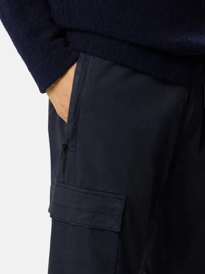 Pantalon cargo coupe regular-tapered avec taille élastiquée Pantalon cargo coupe regular-tapered avec taille élastiquée