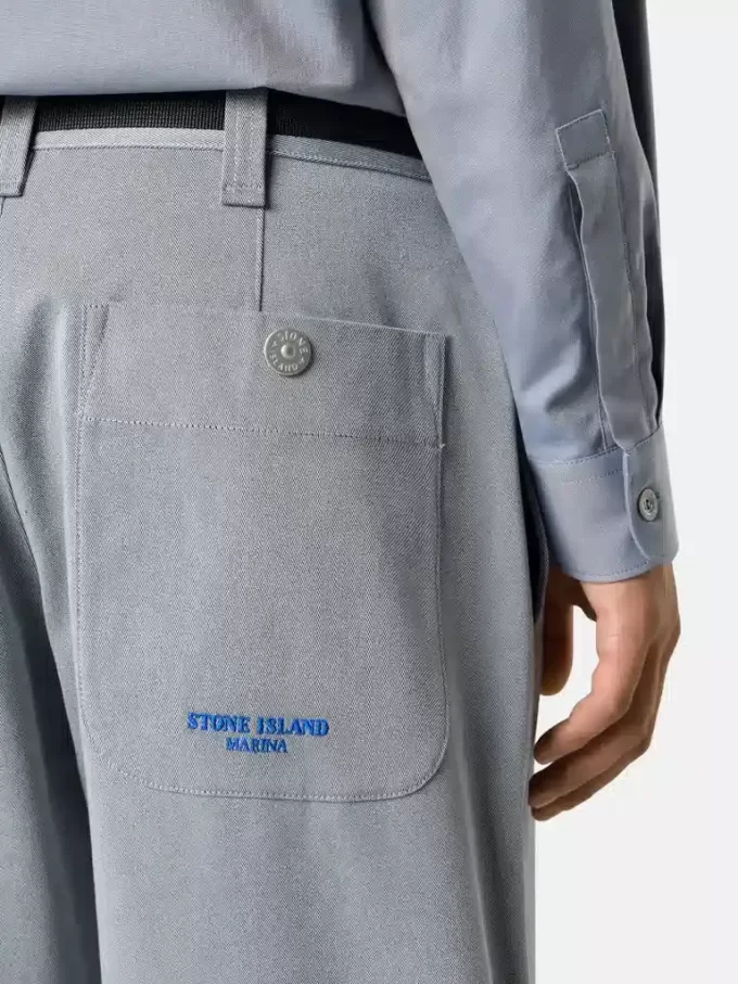 Pantalon chino ample avec ceinture en nylon Pantalon chino ample avec ceinture en nylon