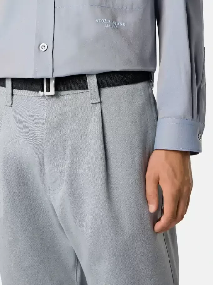 Pantalon chino ample avec ceinture en nylon Pantalon chino ample avec ceinture en nylon
