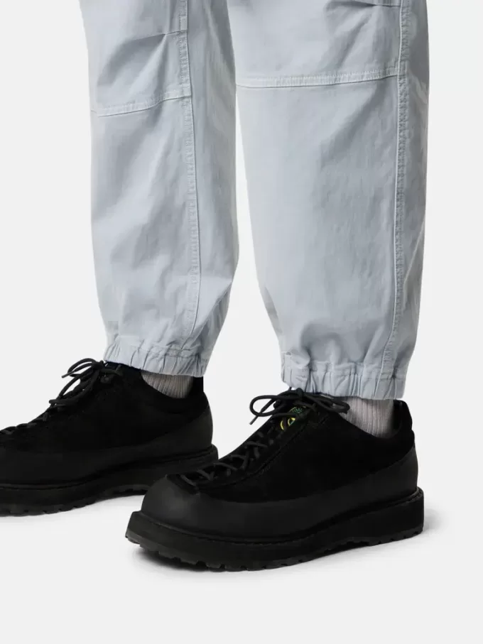 Pantalon de survêtement ample avec poches à boutons-pression et zippées Pantalon de survêtement ample avec poches à boutons-pression et zippées