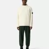 Pantalon de survêtement coupe classique avec poche à soufflet sur la jambe. Pantalon de survêtement coupe classique avec poche à soufflet sur la jambe.