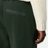 Pantalon de survêtement coupe classique avec poche à soufflet sur la jambe. Pantalon de survêtement coupe classique avec poche à soufflet sur la jambe.