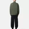 Pantalon de survêtement coupe classique avec poche à soufflet sur la jambe. Pantalon de survêtement coupe classique avec poche à soufflet sur la jambe.