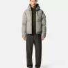 Parka en duvet imperméable avec poches à boutons-pression Parka en duvet imperméable avec poches à boutons-pression