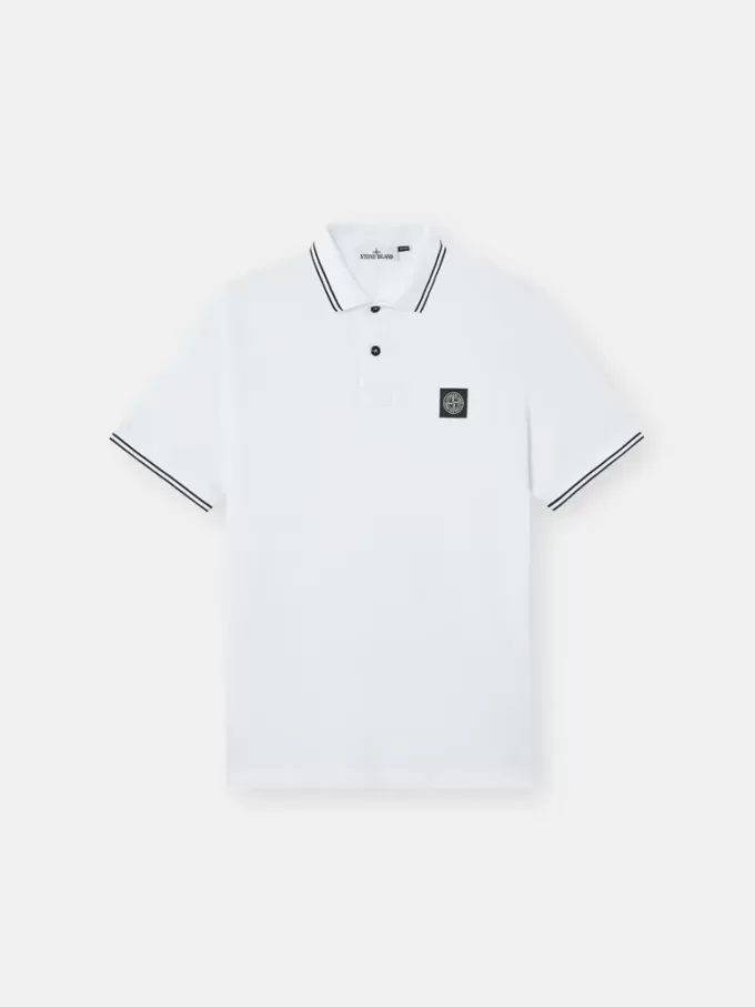 Polo à manches courtes slim fit avec détails rayés Polo à manches courtes slim fit avec détails rayés