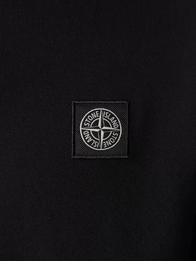 Polo à manches courtes slim fit avec détails rayés Polo à manches courtes slim fit avec détails rayés