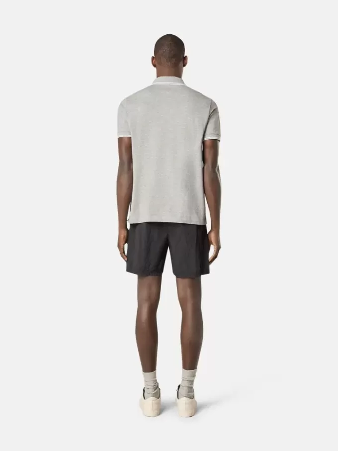 Polo à manches courtes slim fit avec détails rayés Polo à manches courtes slim fit avec détails rayés