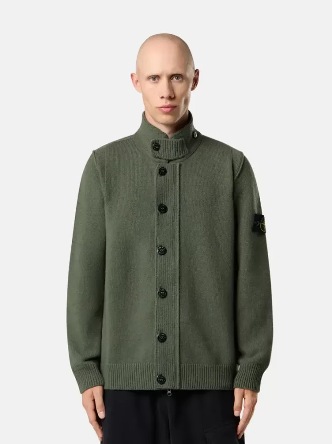 Pull boutonné avec bords en feutre Pull boutonné avec bords en feutre