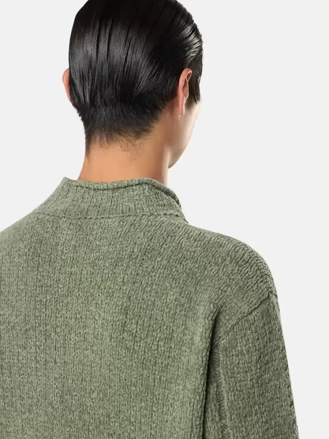 Pull à col montant avec détails de coutures inversées