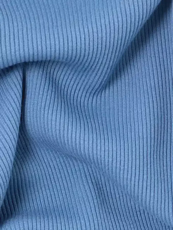 Pull à col rond avec bordures côtelées
