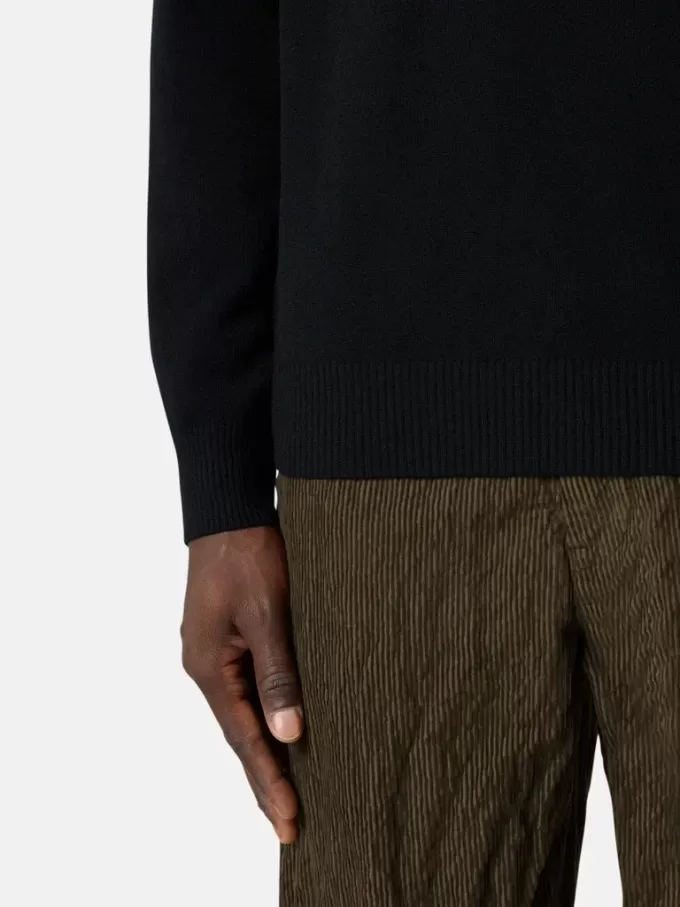 Pull à col rond avec détails en maille inversée