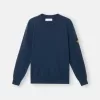 Pull à col rond avec petits détails roulés