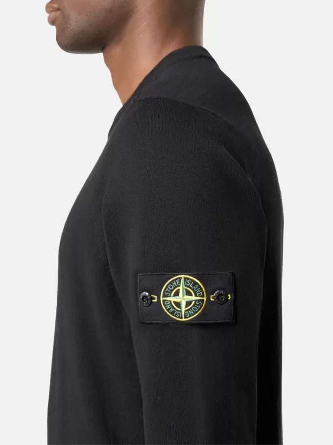 Pull à col rond avec petits détails roulés