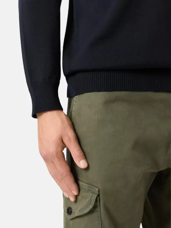 Pull à col roulé avec bords-côtes