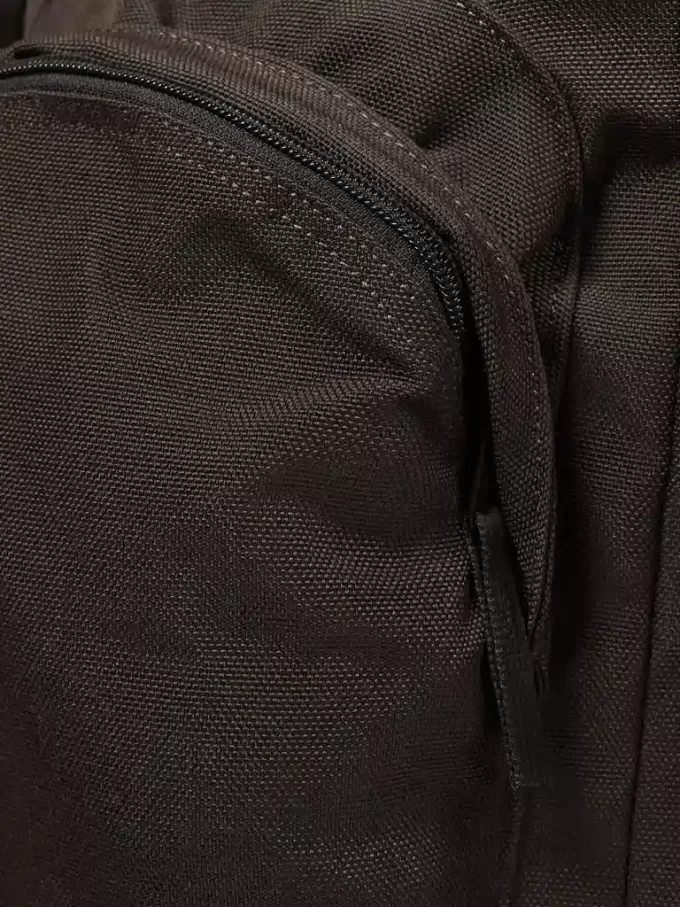 Sac à dos avec multiples poches et bretelles rembourrées Sac à dos avec multiples poches et bretelles rembourrées