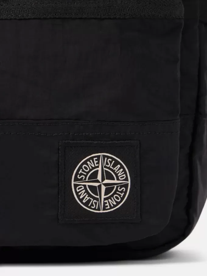 Sac pochette avec poche avant et doublure ripstop Sac pochette avec poche avant et doublure ripstop