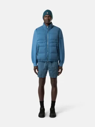 Short de bain coupe classique avec poches et doublure en maille.