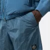Short de bain coupe classique avec poches et doublure en maille. Short de bain coupe classique avec poches et doublure en maille.