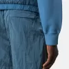 Short de bain coupe classique avec poches et doublure en maille. Short de bain coupe classique avec poches et doublure en maille.