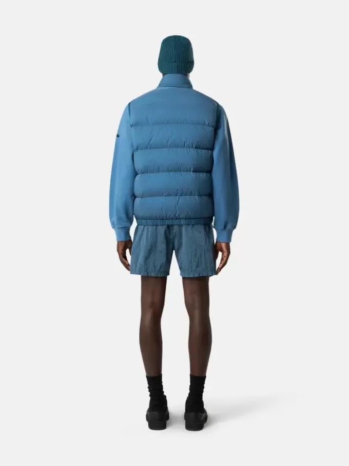 Short de bain coupe classique avec poches et doublure en maille. Short de bain coupe classique avec poches et doublure en maille.