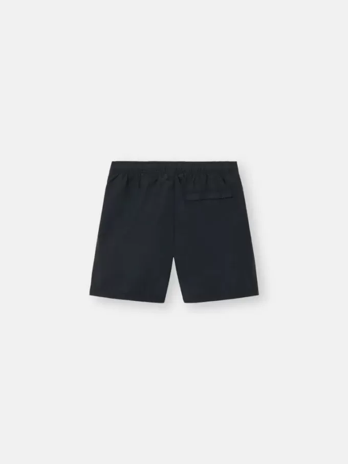 Short de bain mi-long à coupe classique avec poches
