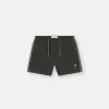 Short de bain slim fit avec poches et doublure en maille Short de bain slim fit avec poches et doublure en maille