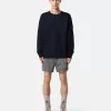 Short de bain slim fit avec poches et doublure en maille Short de bain slim fit avec poches et doublure en maille