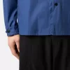Surchemise confortable avec poches pour les mains et fermeture à boutons-pression Surchemise confortable avec poches pour les mains et fermeture à boutons-pression